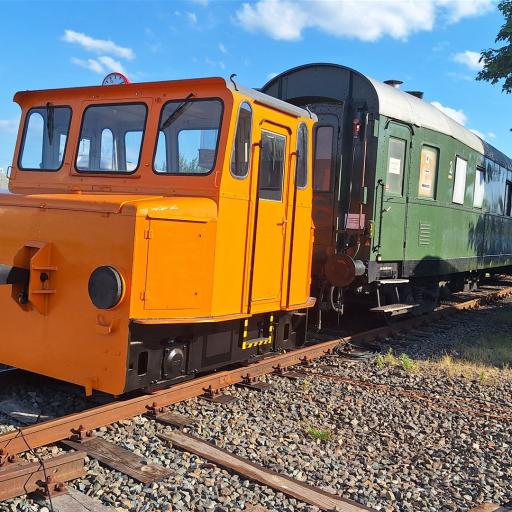 Akkuschleppfahrzeug ASF_01