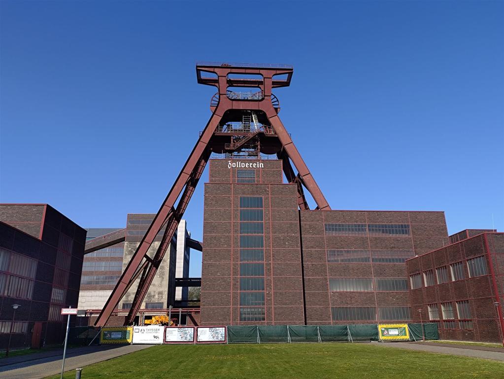 Zollverein Eingang 09.04.2025 Christian Scheffler